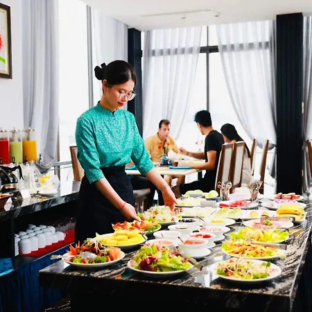 Family Hanoi Hotel Exterior photo