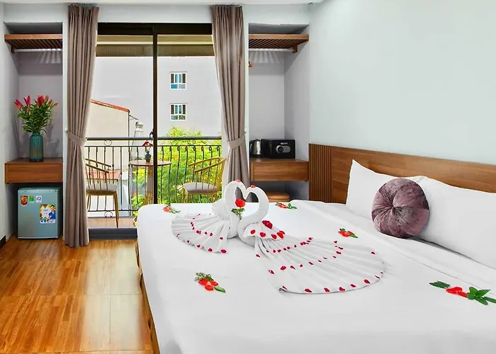 Family Hanoi Hotel